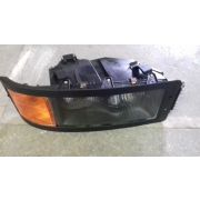 Блок-фара SH F2000 правая // 81.25010.6294
